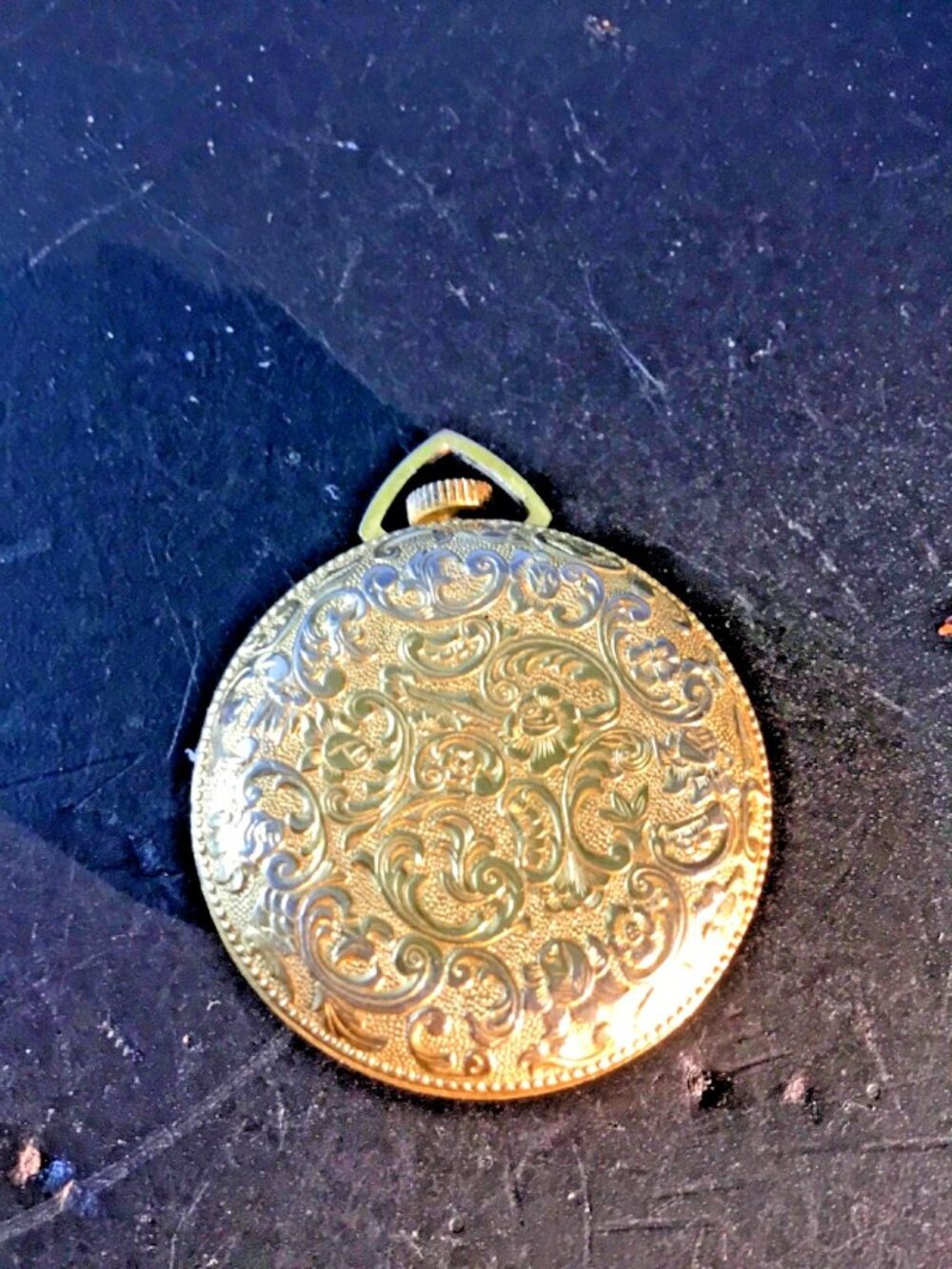 Vintage Lucerne Swiss Pendant Pocket Watch – 33.9 mm – Non‑Running – For Parts/R - Picture 6 of 6